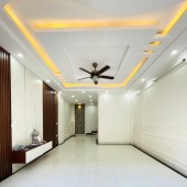 BÁN TRƯỜNG CHINH, 40M2 6 TẦNG, THANG MÁY, NỘI THẤT XỊN SÒ, NGÕ THÔNG KINH DOANH NHỘN NHỊP, GẦN OTO TRÁNH, AN SINH TUYỆT VỜI, XÁCH VALI VỀ Ở