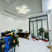 Nhà Phố Xốm - Hà Đông, Nhà Mới, Nội Thất Đầy Đủ, 45m2, Giá chỉ 4.5