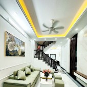 BÁN NHÀ ĐẶNG TIẾN ĐÔNG,TT ĐỐNG ĐA, DT 30M2 4 TẦNG, NHÀ ĐẸP MÊ LY_NGÕ THÔNG_KINH DOANH_THIẾT KẾ HIỆN ĐẠI _NỘI THẤT XỊN XÒ_GẦN Ô TÔ TRÁNH_HƠN 6TỶ