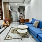 Bán đất Xuân Thuỵ . 74m2 * mt 4,5m * 4,3 tỷ. ô tô thông, vào đất.  kinh doanh.