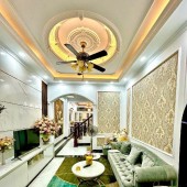 SIÊU HIẾM PHỐ NGUYỄN TRÃI Ở SƯỚNG, TẶNG NỘI THẤT, 48M, 5T, 8.6 TỶ.