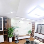 Kim Giang nhà đẹp, gần ô tô đỗ, 30m2, 6 tầng hơn 5 tỷ