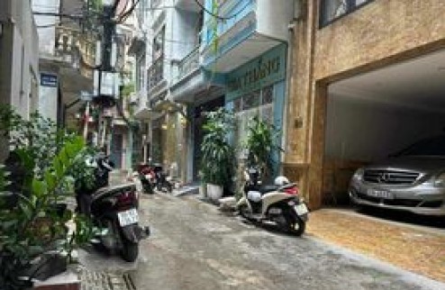 HIẾM! CỰC PHẨM THIẾT KẾ LUXURY, KD Ô TÔ, ĐẸP MÊ HỒN, PHỐ NÚI TRÚC - BA ĐÌNH: 30M, 5T, 7.98 TỶ