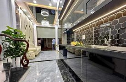 HIẾM! CỰC PHẨM THIẾT KẾ LUXURY, KD Ô TÔ, ĐẸP MÊ HỒN, PHỐ KIM MÃ - BA ĐÌNH: 29M, 5T, 7.98 TỶ