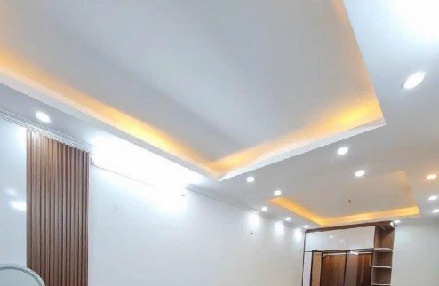 NHÀ MỚI NHỈNH 6 TỶ - TT THANH XUÂN - 1 BƯỚC LÊN OTO ~40M2 - 5 TẦNG - MẶT TIỀN 5M