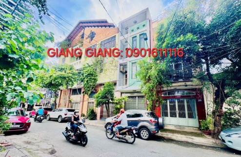 BÁN NHÀ MẶT TIỀN QUẬN 4 - NGAY HOÀNG DIỆU VÀ KHÁNH HỘI - GIANG GIANG:0901611116