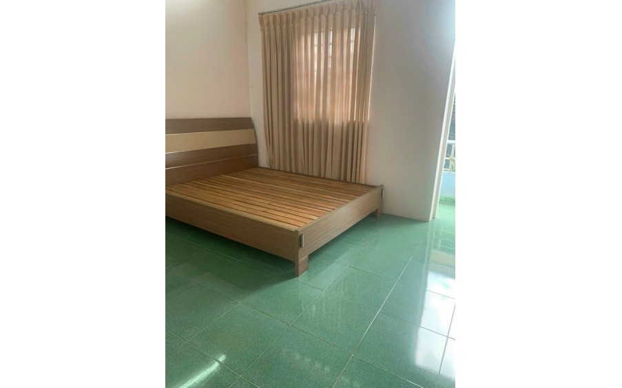 Bán Nhà Tên Lửa , Phường Bình Trị Đông B, Bình Tân. DT 48m2 x 2 tầng (4.2 x 11). Nở Hậu. Giá 4.2 tỷ TL .