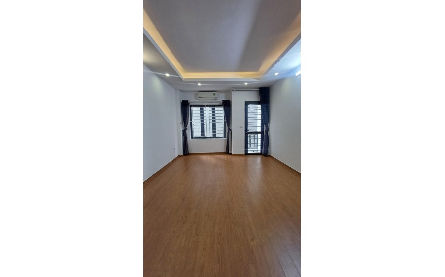 Ngõ 97,Khương Trung- nhà mới, 40m2, 5 tầng, Oto đỗ của, Nhỉnh 7 tỉ, LH 0904690958