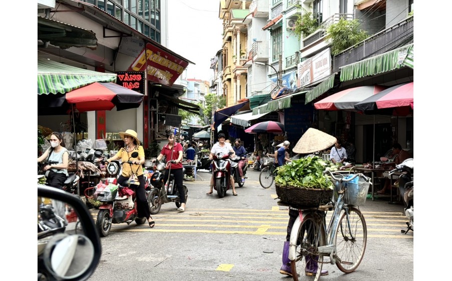 Bán đất thôn 1, Thạch Đà, Mê Linh, Hà Nội. Cách 600m tới chợ Thạch Đà. Dt 80m, giá  2,4 tỷ.