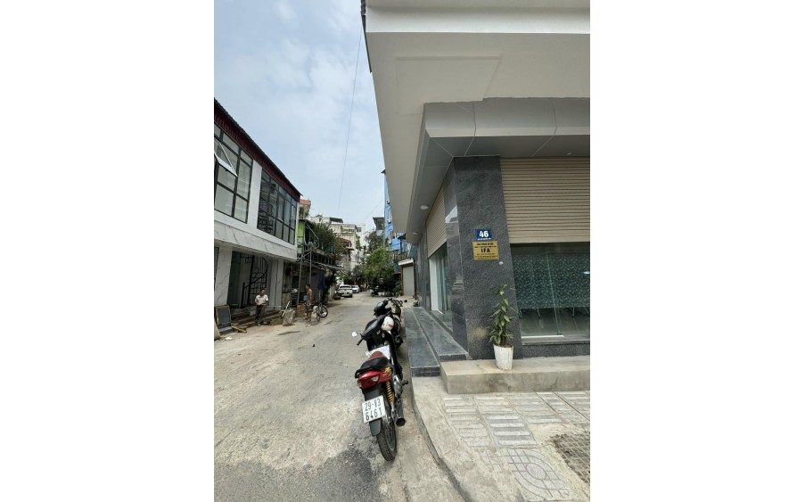 BÁN NHÀ! NGUYỄN XIỂN, THANH XUÂN - 40M2, 4 TẦNG - GẦN OTO - NHÀ ĐẸP, Ở NGAY - CHỈ 6.5 TỶ