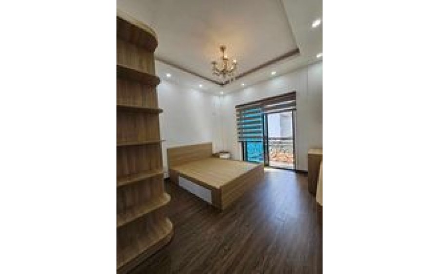 CỰC SỐC! HOÀN KIẾM, Ô TÔ ĐỖ CỬA, KINH DOANH, GẦN PHỐ - LÝ NAM ĐẾ: 42M, 4T, 12.9 TỶ