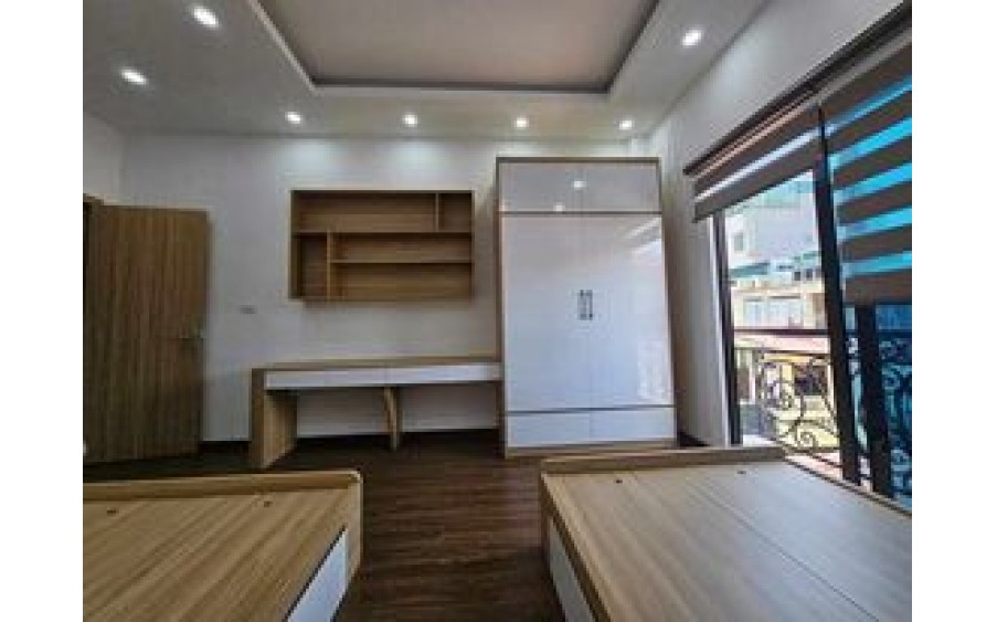 CỰC SỐC! HOÀN KIẾM, Ô TÔ ĐỖ CỬA, KINH DOANH, GẦN PHỐ - LÝ NAM ĐẾ: 42M, 4T, 12.9 TỶ