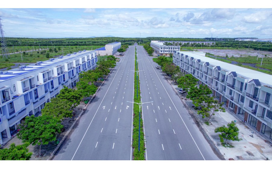 Đường cao tốc TP.HCM - Thủ Dầu Một - Chơn Thành sẽ là tuyến cao tốc mới nhất nối TP.HCM và Bình Dương, Bình Phước đang xúc tiến để gia công