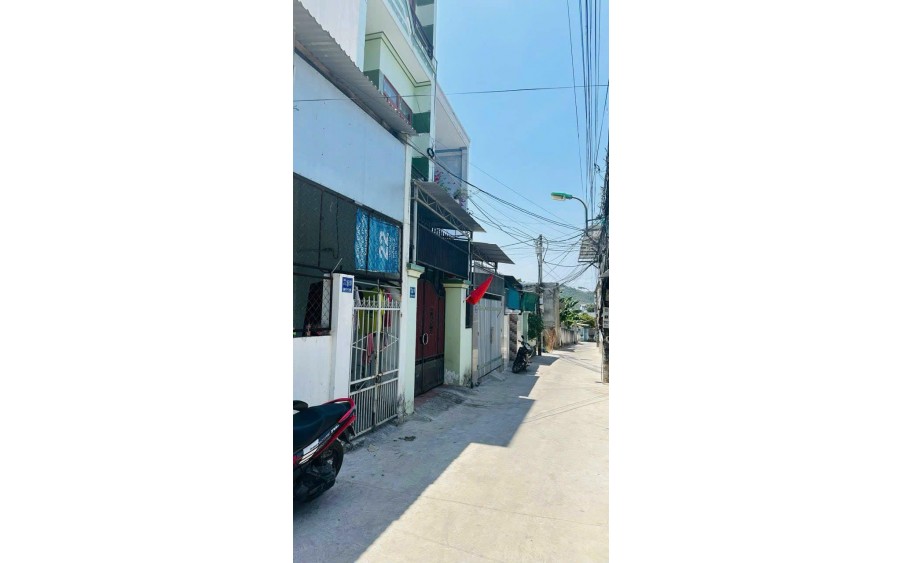 BÁN LÔ ĐẤT FULL THỔ CƯ, HẺM Ô TÔ HOÀ TRUNG,VĨNH HOÀ, NHA TRANG. GIÁ GIẢM MẠNH CHỈ CÒN 2,2 tỷ!!