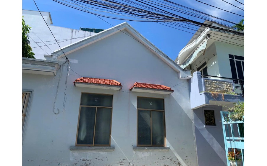** HOT! MUA ĐẤT TẶNG NHÀ - CƠ HỘI HIẾM CÓ TẠI TRUNG TÂM XÃ VĨNH NGỌC - NHA TRANG!