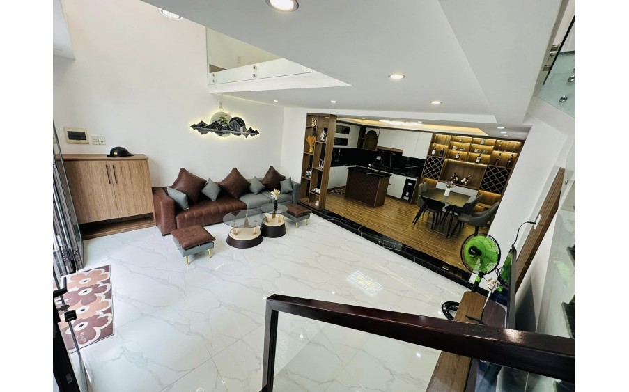 ♣ Nhà Kiệt Ô tô 5m, thẳng 70m ra Nguyễn Hữu Thọ, 48m2, 3 tầng đẹp, nhỉnh 4 tỷ