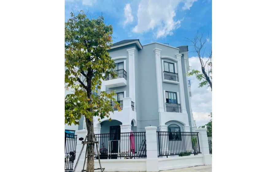 BÁN LỖ BIỆT THỰ ĐƠN LẬP 321m2 KHU ĐÔ THỊ VINHOMES GRAND PARK