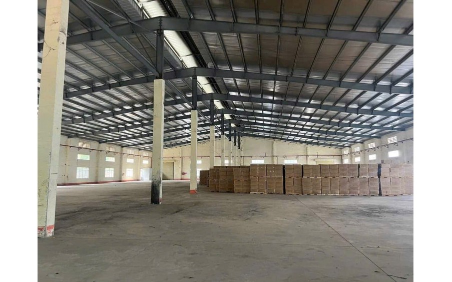 Cho thuê hoặc bán xưởng KCN Đồng An 2 Bình Dương.TDT 5000m2, xưởng 3.456m2. Giá thuê 3.6đô/m2. Giá bán 39 tỷ