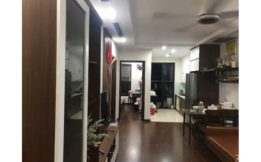 (Siêu Phẩm) Căn hộ 70m2 2PN có lot ô tô - Tặng Full NT - Ban công Đông Nam - 4,95 tỷ - Tin Không Ảo