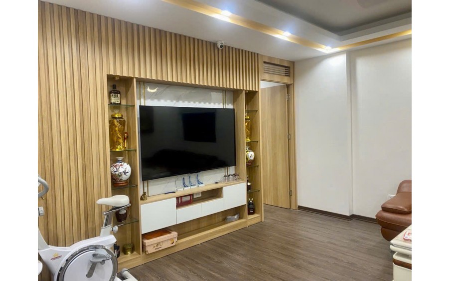 (Siêu Phẩm) Tòa Apartment 100m2 tại Trường Chinh - Ô tô tải vào nhà - Vừa ở vừa cho thuê 1,2 tỷ/năm