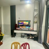 Bán nhà 3 tầng 1 tum hẻm 2-4 Gần chợ Đầm - Vạn Thắng - Nha trang