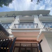 BÁN GẤP NHÀ PHỤNG CHÂU - XAY MỚI 3T - Ô TÔ GẦN