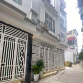 Nhà TT Chúc Sơn - Ô Tô Gần - Mới Tinh - 36m2 - Giá Tốt
