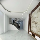 Bán Gấp Nhà Chúc Sơn, Cách QL6 70m, Ô Tô Gần, Sát KĐT Lộc Ninh, Gần ST Lan Chi