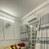 Nhà bán dtsd 69m2 Hoàng Hoa Thám 3 tầng 2 PN 3 WC P6 Bình Thạnh, vị trí đẹp ở ngay. Nhỉnh 4 Tỷ ( TL)