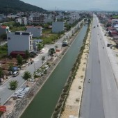 Đất đấu giá tổ dân phố kem . gần nhà xã hội yên lư  yên dũng bắc giang . diện tich 90m2 . măt tien 5m