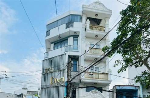 Nhà đẹp 5 Tầng, Nội thất CC, View công viên, gần Emart Phan Huy Ích, Gò Vấp