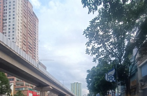 Cho thuê nhà MP KD Nguyễn Trãi, Thanh Xuân ,Hà Nội. Dt 70m2. 3 tầng - Giá 50 Triệu (ctl)