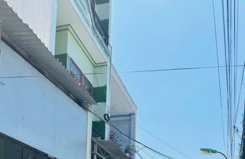 BÁN LÔ ĐẤT FULL THỔ CƯ, HẺM Ô TÔ HOÀ TRUNG,VĨNH HOÀ, NHA TRANG. GIÁ GIẢM MẠNH CHỈ CÒN 2,2 tỷ!!
