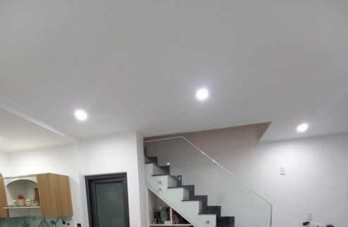 ! NHÀ 2 TẦNG MỚI 50M2 - CÁCH KIỆT Ô TÔ HOÀNG DIỆU CHỈ 40M - 3 NGỦ 1 THỜ - CÓ PHÒNG NGỦ DƯỚI -