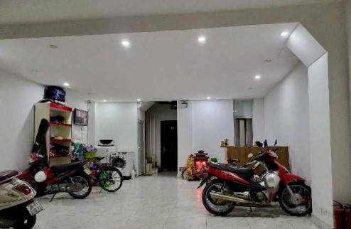 SIÊU CỦA SIÊU PHẨM TÂY HỒ - TÒA NHÀ APARTMENT CHO THUÊ 4.500$/ THÁNG - NỘI THẤT ĐẲNG CẤP 5 SAO - THANG MÁY XỊN XÒ - HAI MẶT NGÕ.