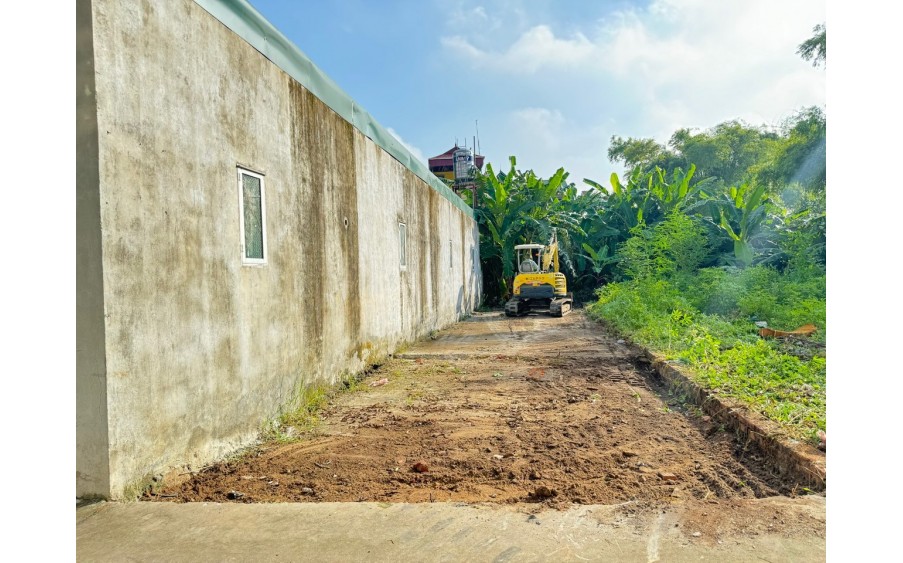 Bán đất Quang Minh, Mê Linh, Hà Nội. Mặt tiền kinh doanh, oto tránh, DT 100m, giá 4 tỷ.