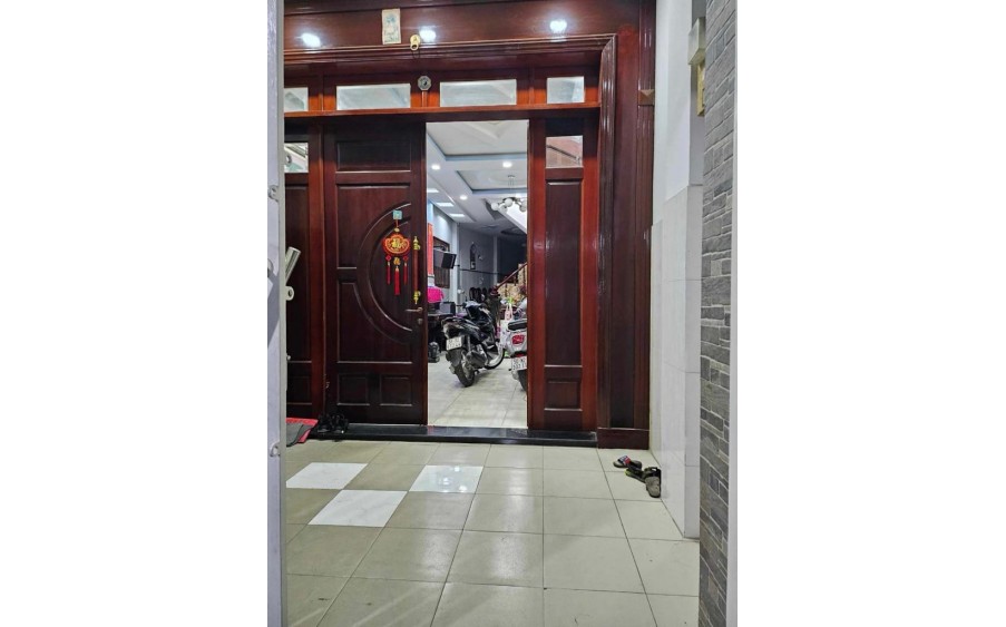 BÁN NHÀ ĐẸP - HXH - GẦN CC HIM LAM - HẬU GIANG - P.11, QUẬN 6 - 80M2 - 4 TẦNG - 8.4 TỶ