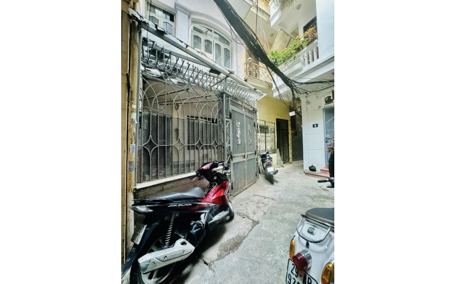 ⚜️Bán nhà Mặt Phố Kinh Doanh Thái Hà Đống Đa 60 M2 4T MT 4.5 M, Chỉ 12 Tỷ ⚜️