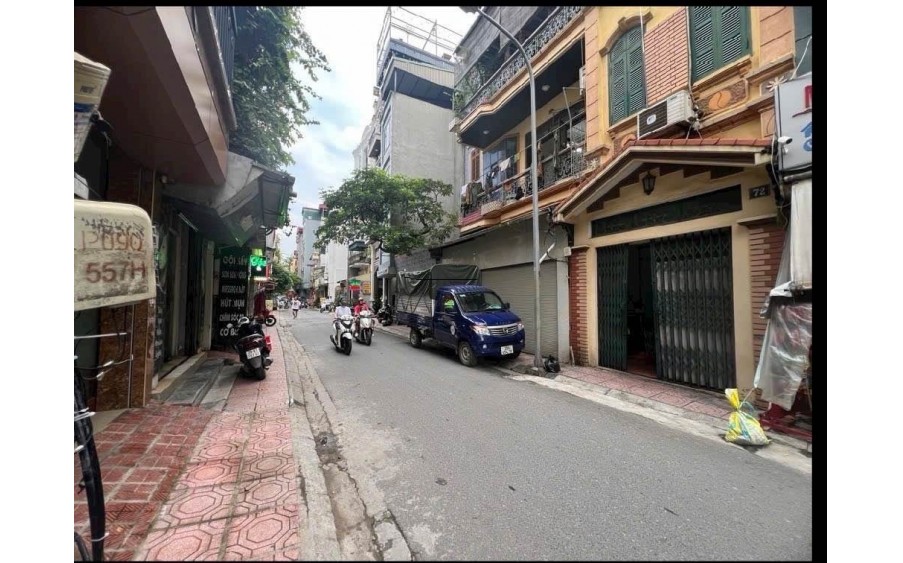 BÁN ĐẤT NGỌC ĐỘNG. 50M2 * MT 3,7M * 2,6 TỶ. GẦN Ô TÔ, SÁT MẶT PHỐ.