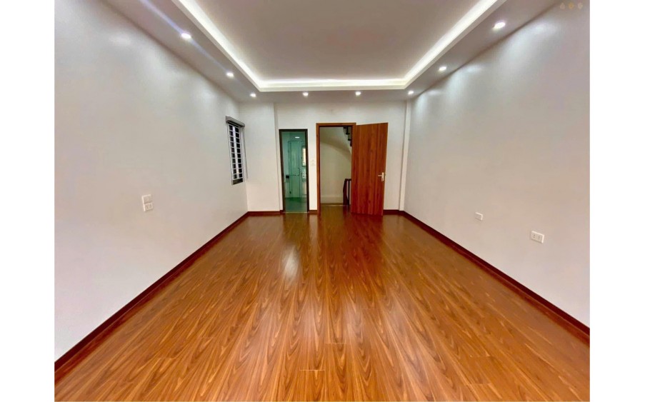 Nhà HXH , Bình Trưng Tây ,3 tầng 92m2 , 5 PN , Hoàn công