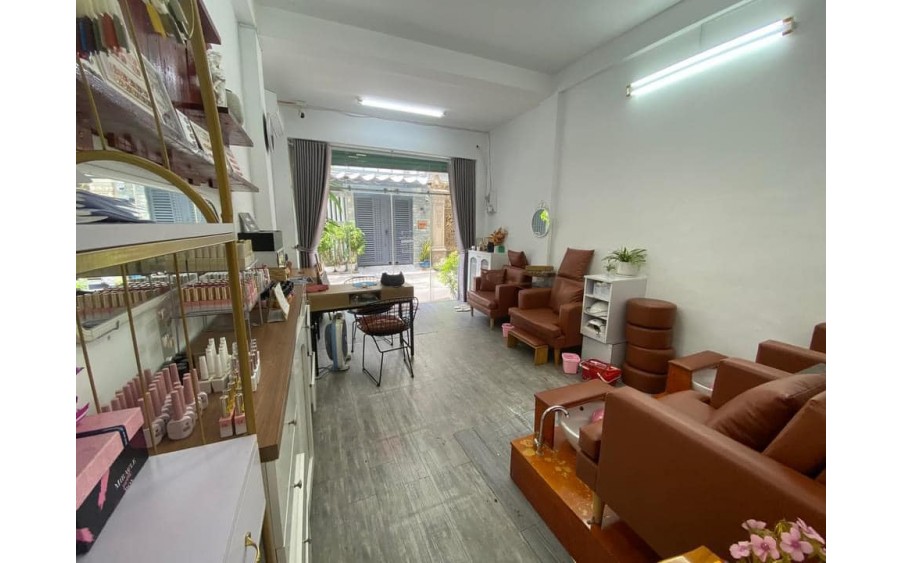 SANG NHƯỢNG GIÁ NHƯ TẶNG 75 TRIỆU TIỆM SPA NAIL GỘI ĐẦU DƯỠNG SINH