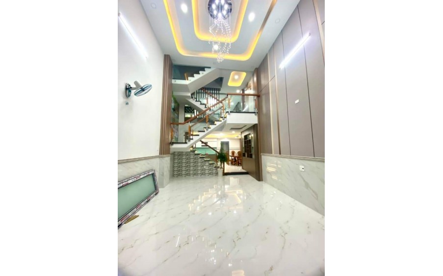 CẦN BÁN NHANH BIỆT THỰ 3 TẦNG MÁI THÁI 80M2, 6X16 CHỈ 5.5 TỶ TL. TIẾT KẾ SANG TRỌNG, MẶT TIỀN NHÁNH THỚI TAM THÔN, GẦN CHỢ HÓC MÔN.