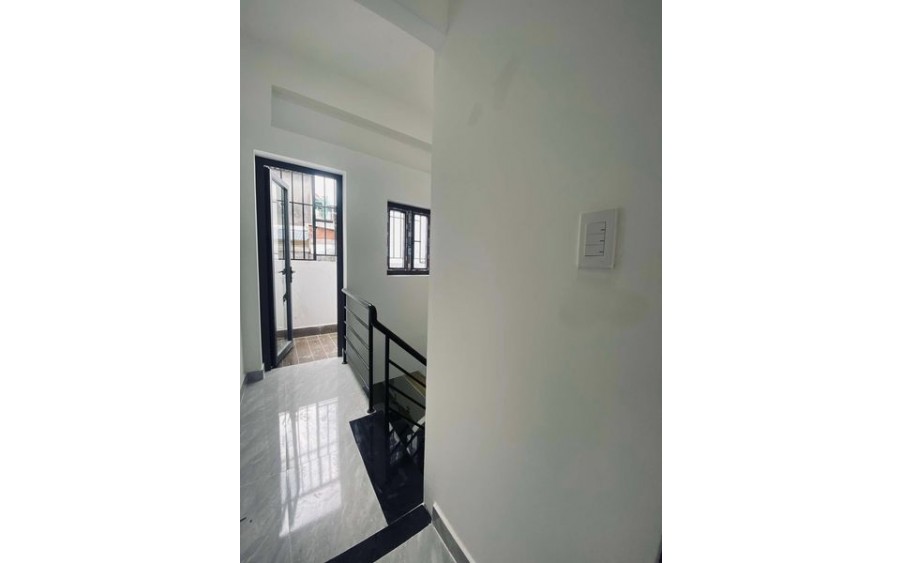 Đường Nguyên Hồng Quận Bình Thạnh Phường 11.