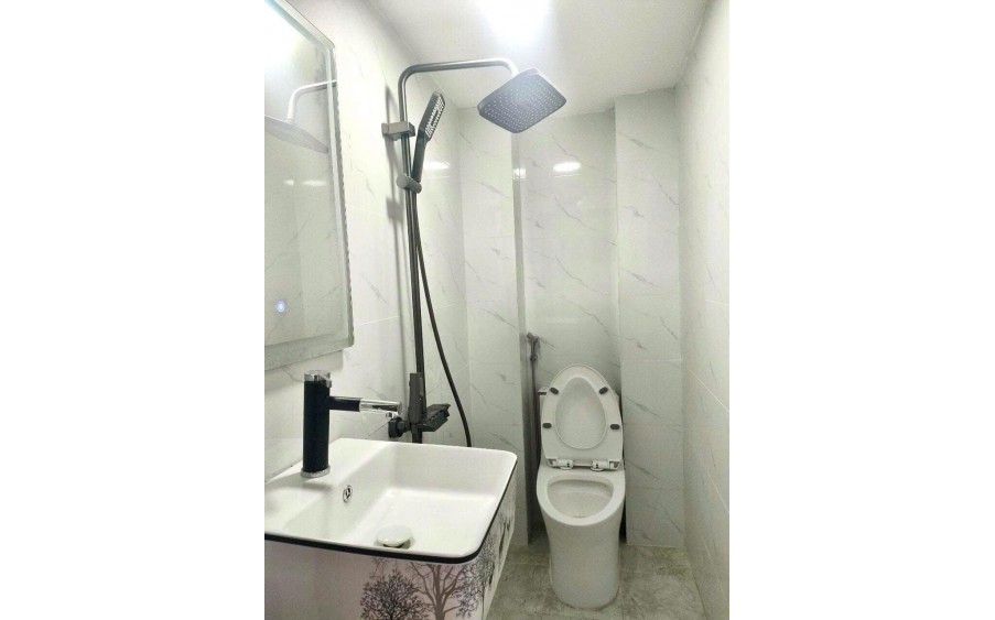 Cần bán nhà Âu Cơ Tây Hồ, 5 tầng x 31m2