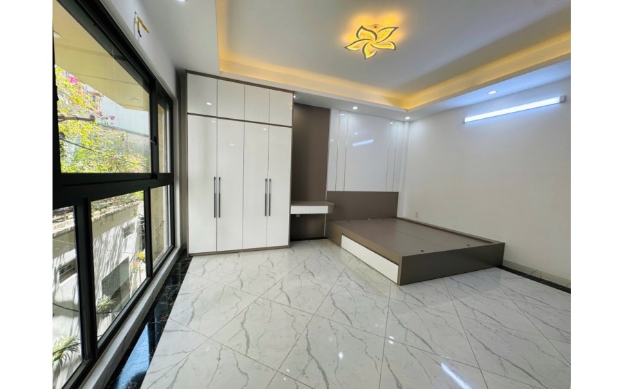 NHÀ NGUYỄN VĂN CỪ 52M2, 5 TẦNG, HAI MẶT THOÁNG, NHÀ MỚI Ở NGAY, 20M RA Ô TÔ TRÁNH