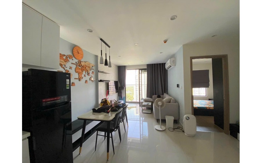 Cho thuê căn hộ Vinhomes Grand Park căn 2 phòng ngủ full nội thất