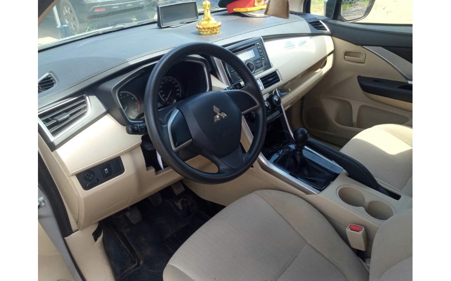 Chính chủ bán xe Mitsubishi Xpander 2019 1.5AT, tên cá nhân, biển Hà Nội