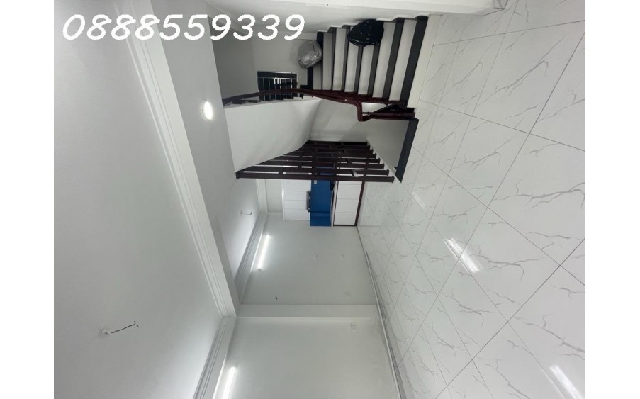 BÁN NHÀ PHƯỜNG TÂY TỰU 30M2 SIÊU HÓT