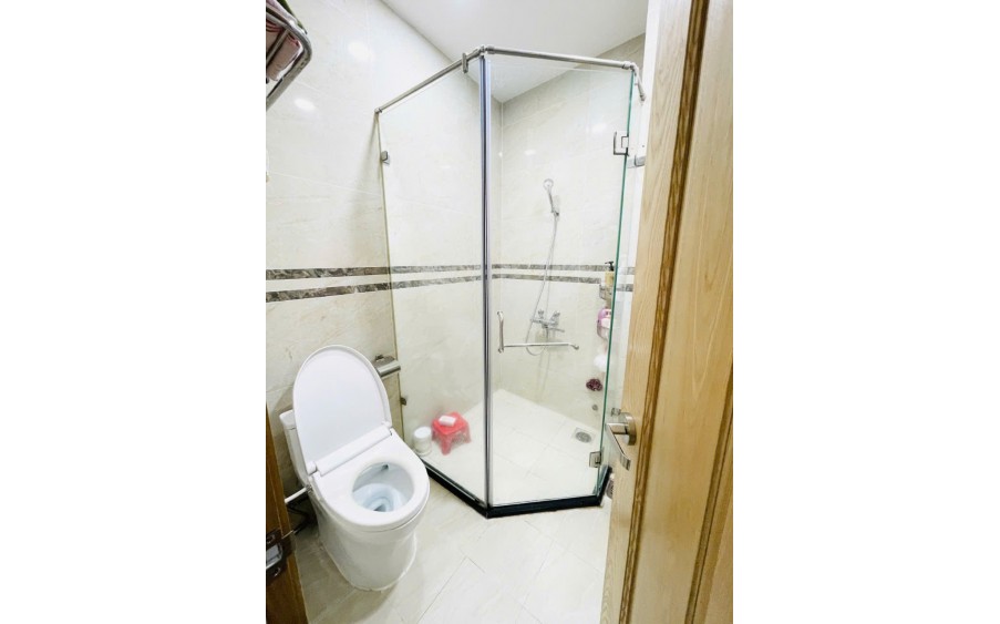 Bán nhà riêng 3.5*17 5pn 4wc Dạ Nam giáp Q5 phường 2 quận 8 giá  9,2 tỷ