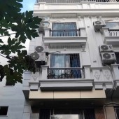 Bán nhà 30m2 5 tầng 3 bước ra Vinhomes Gardenia Hàm Nghi nhỉnh 5 tỷ